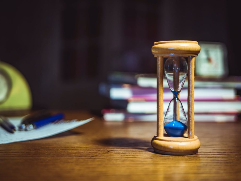 An hourglass signalling that there is very little time left to prepare for a speech.