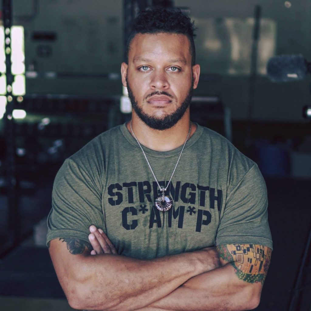 elliott hulse teaches bioenergetics to improve body language 