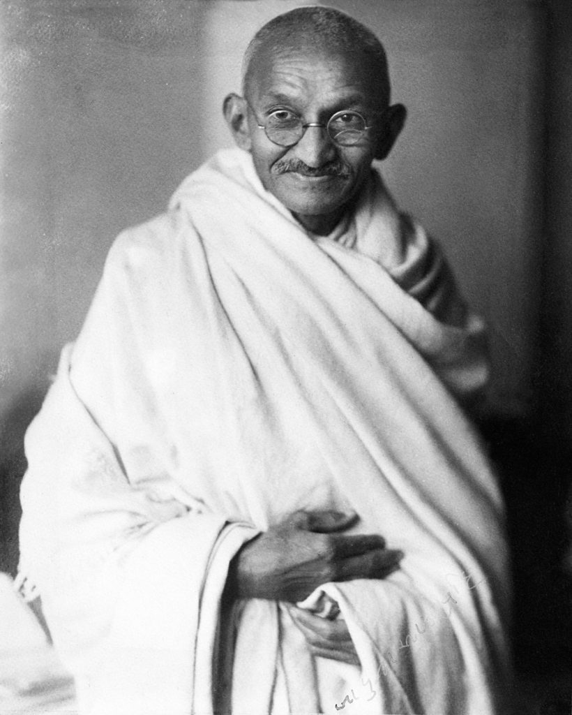 gandhi was an introvert who became a great speaker and leader