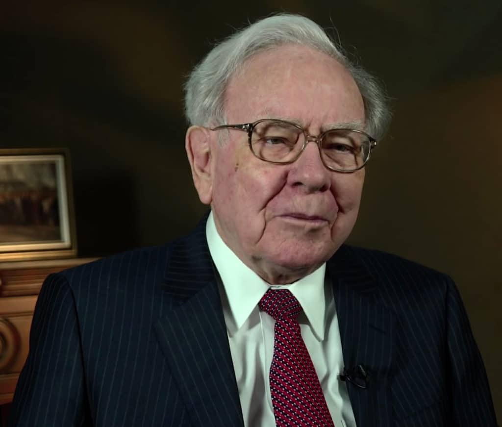 warren buffett was an introvert who became a great speaker and leader