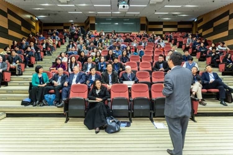 knowing your audience is very important for an entrepreneur